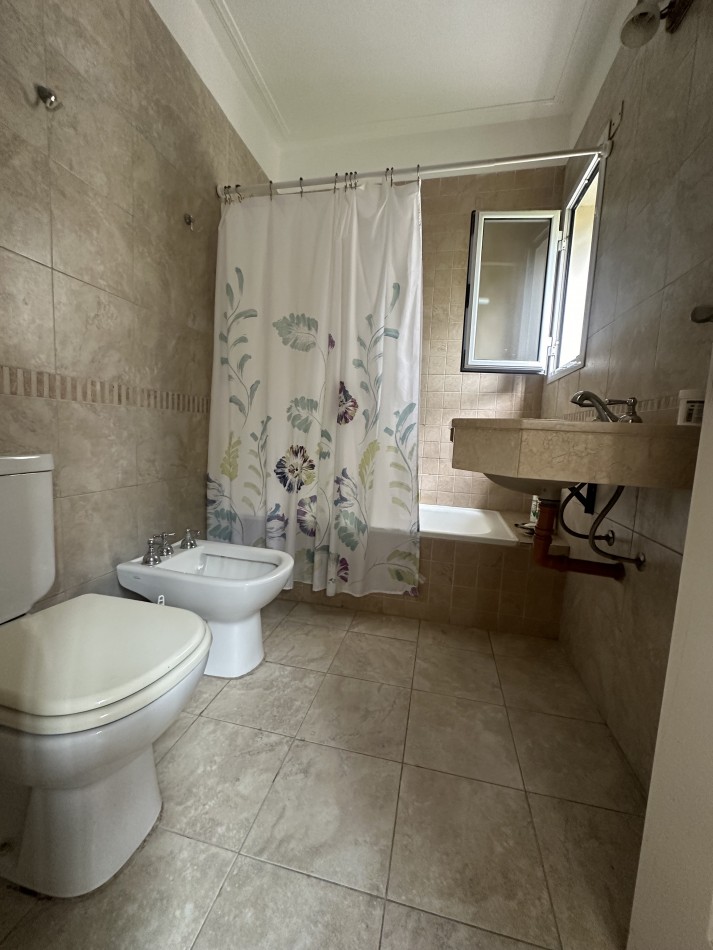 VICTORIA O´CAMPO Y B. 9 DE JULIO, YERBA BUENA.