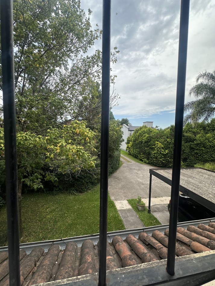 VICTORIA O´CAMPO Y B. 9 DE JULIO, YERBA BUENA.