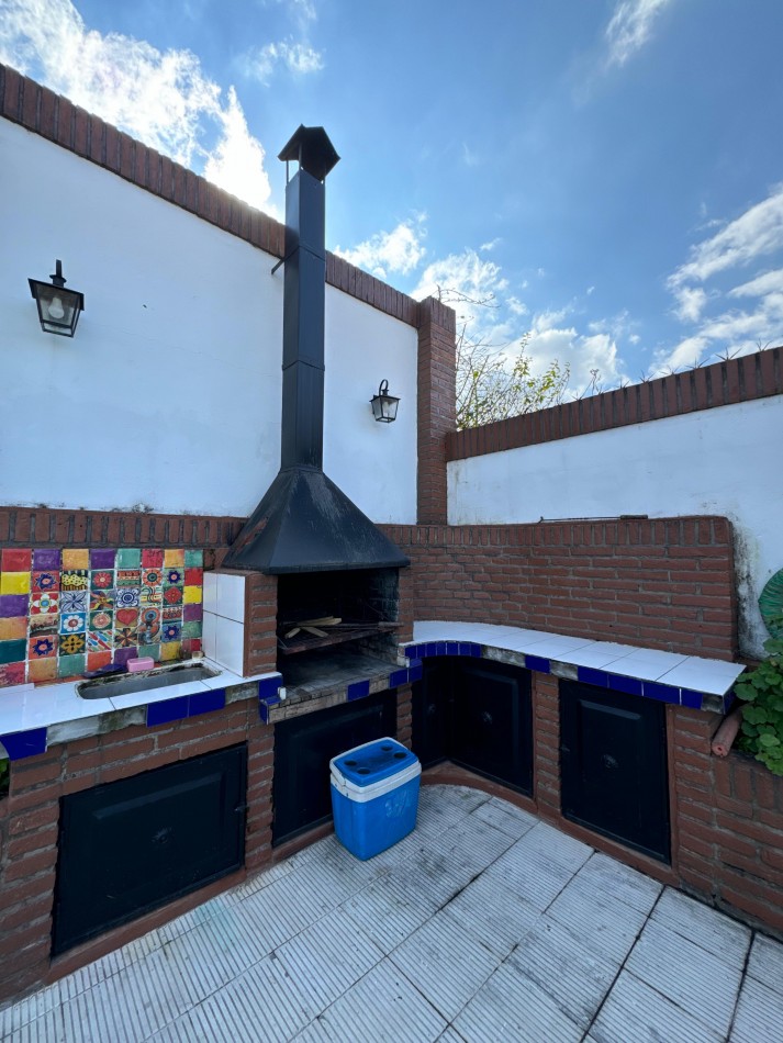 PARAGUAY 563, YERBA BUENA