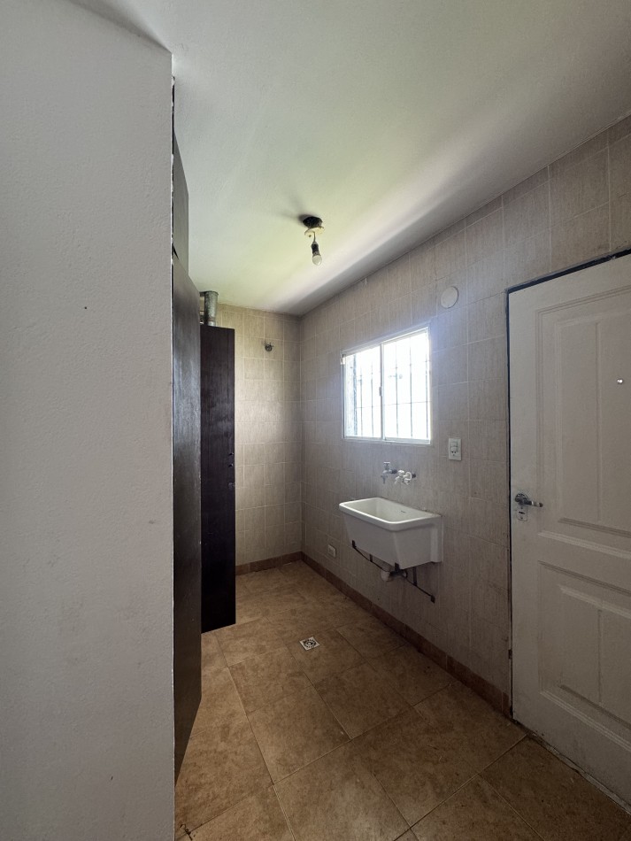 SALAS Y VALDEZ 1200, YERBA BUENA