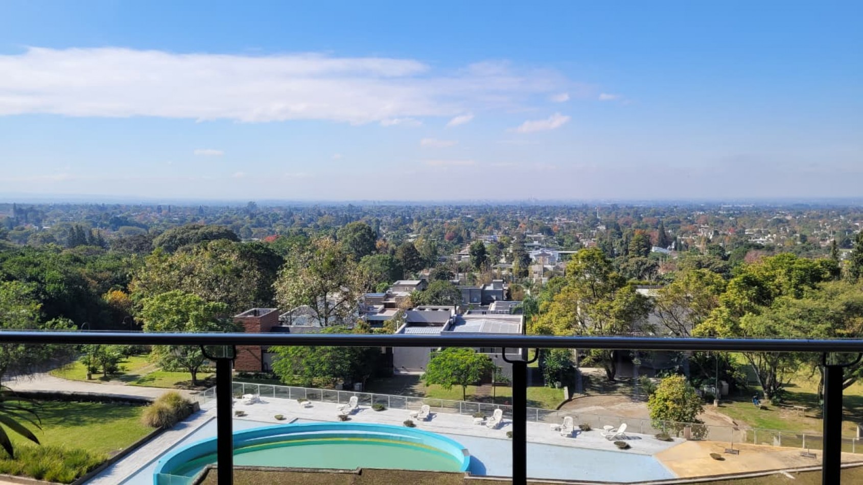 SEMINARIO SUITES, YERBA BUENA