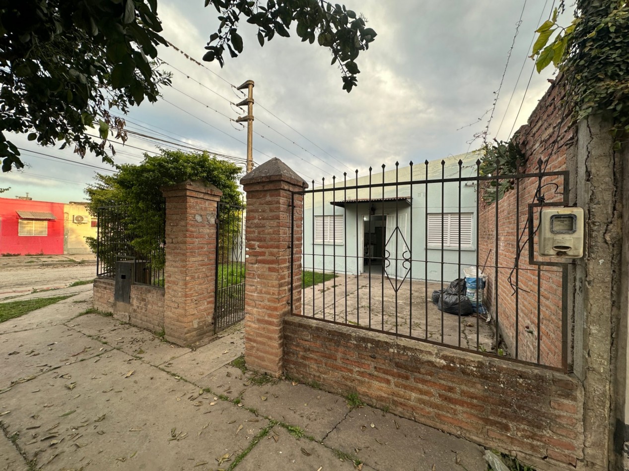 TUCUMAN Y J.B. TERAN 300, BARRIO LAS ACACIAS, YB.